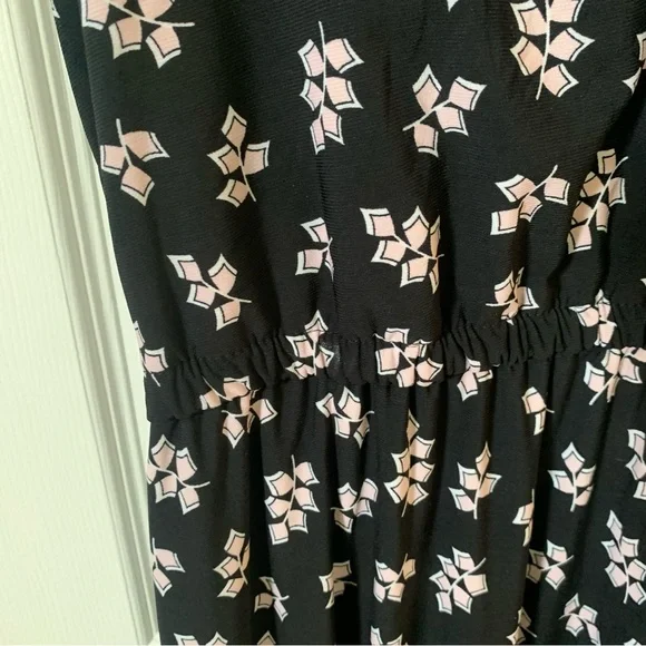 Anne Klein Sleeveless Dress w/Pockets Size 6 Lined Black w/Pink Print - Picture 3 of 11